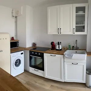 Appartement Centre Ville, Terrasse 20m2, Plancha Et Vue, Hyères
